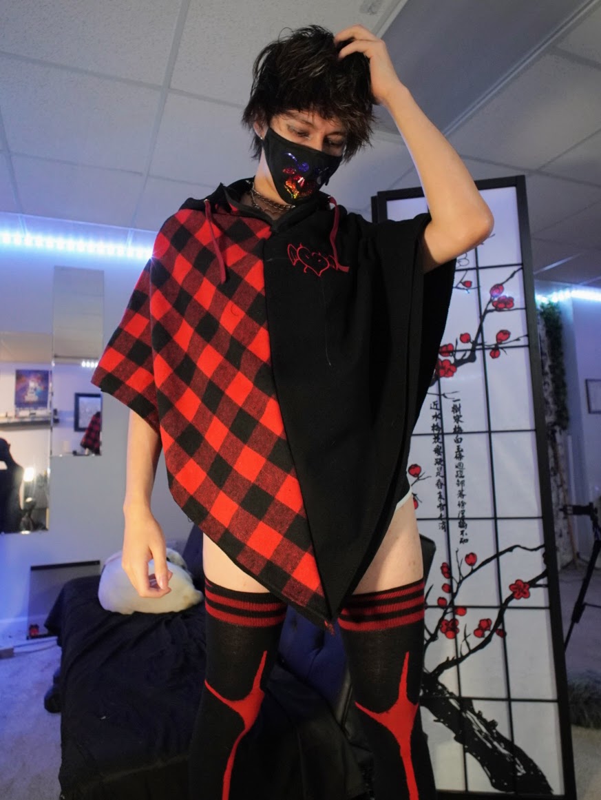 Prestige Edition Willzoneium Poncho